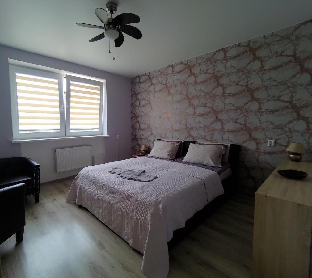Poilsis Palangoje Pas Daiva Hotel Паланга Екстериор снимка