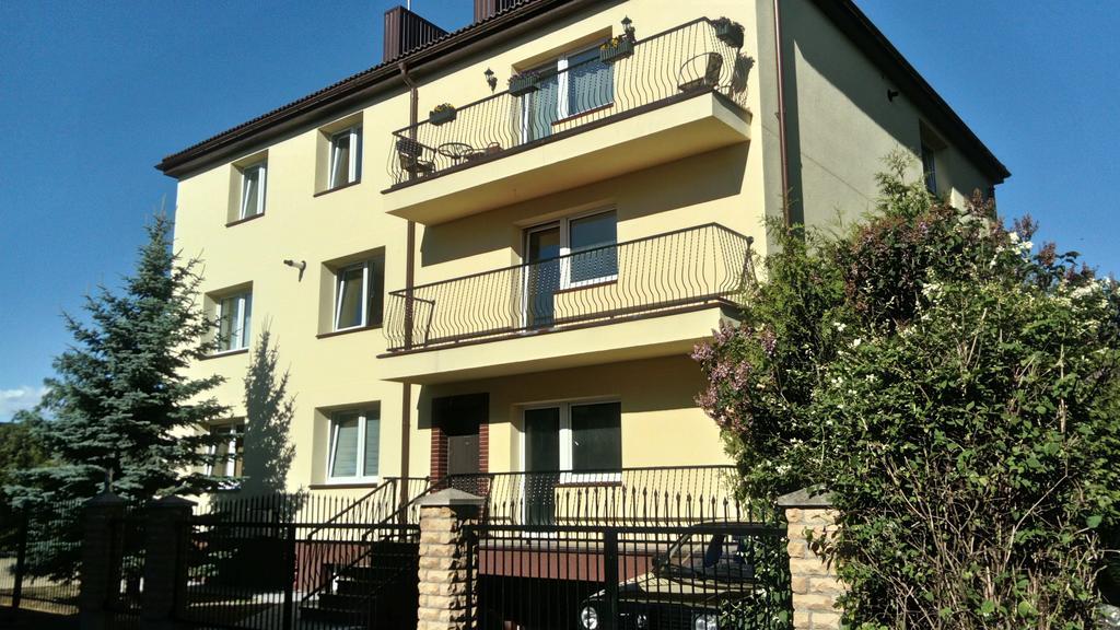 Poilsis Palangoje Pas Daiva Hotel Паланга Екстериор снимка