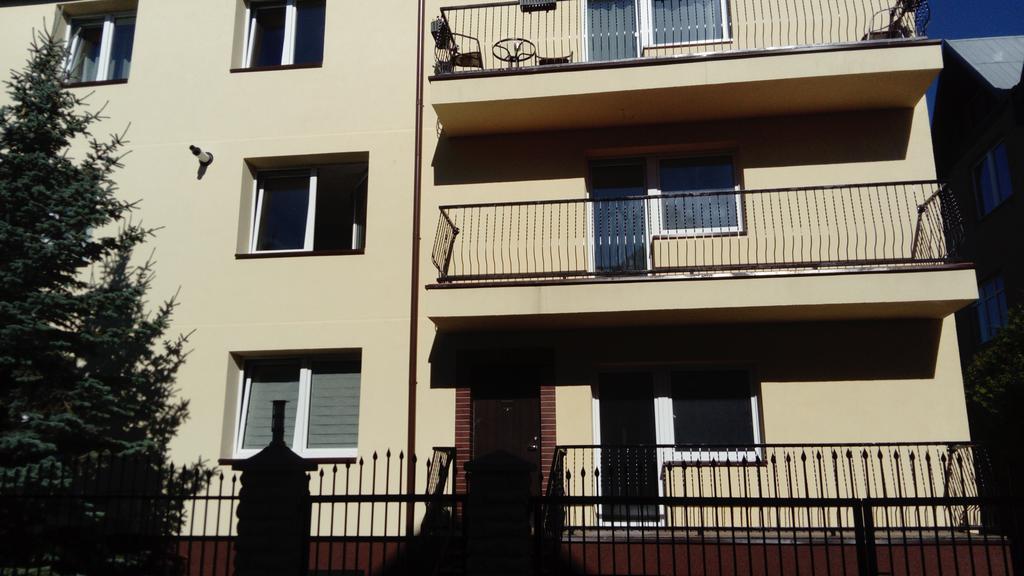 Poilsis Palangoje Pas Daiva Hotel Паланга Екстериор снимка